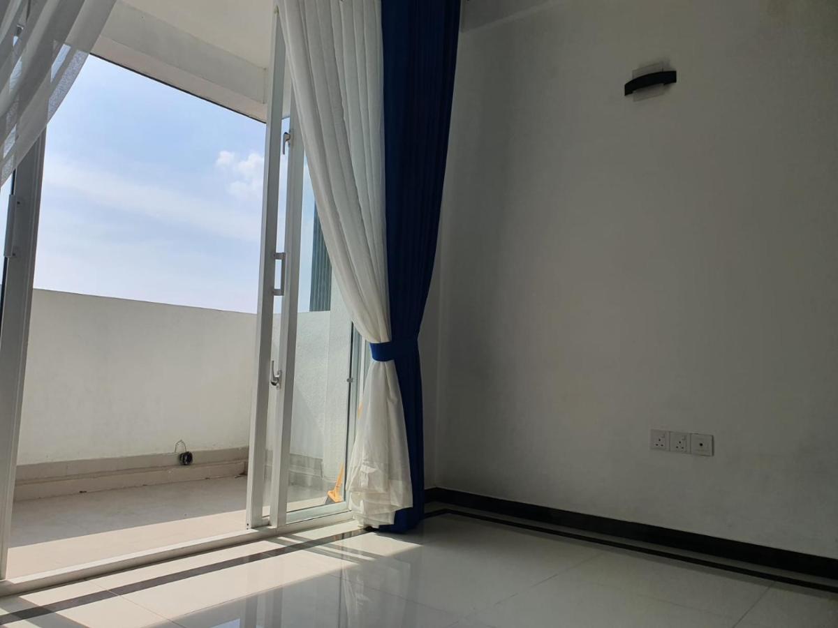 New 2 Bedroom Apartment, 100M Away From The Beach Dehiwala-Mount Lavinia Екстер'єр фото