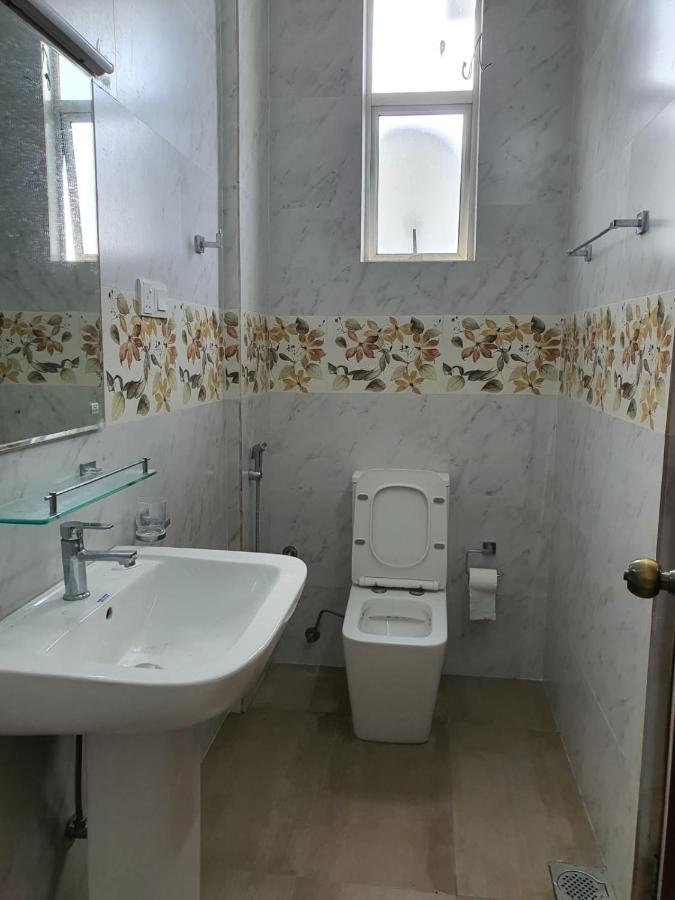 New 2 Bedroom Apartment, 100M Away From The Beach Dehiwala-Mount Lavinia Екстер'єр фото